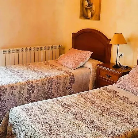 Casa Rural Salguero De Abajo *